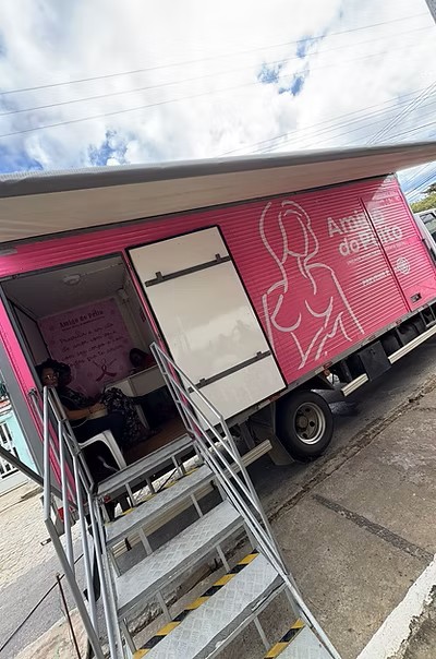 André Moura participa de ação do programa “Instituto Vai Até Você” em Aracaju levando saúde e prevenção ao câncer de mama