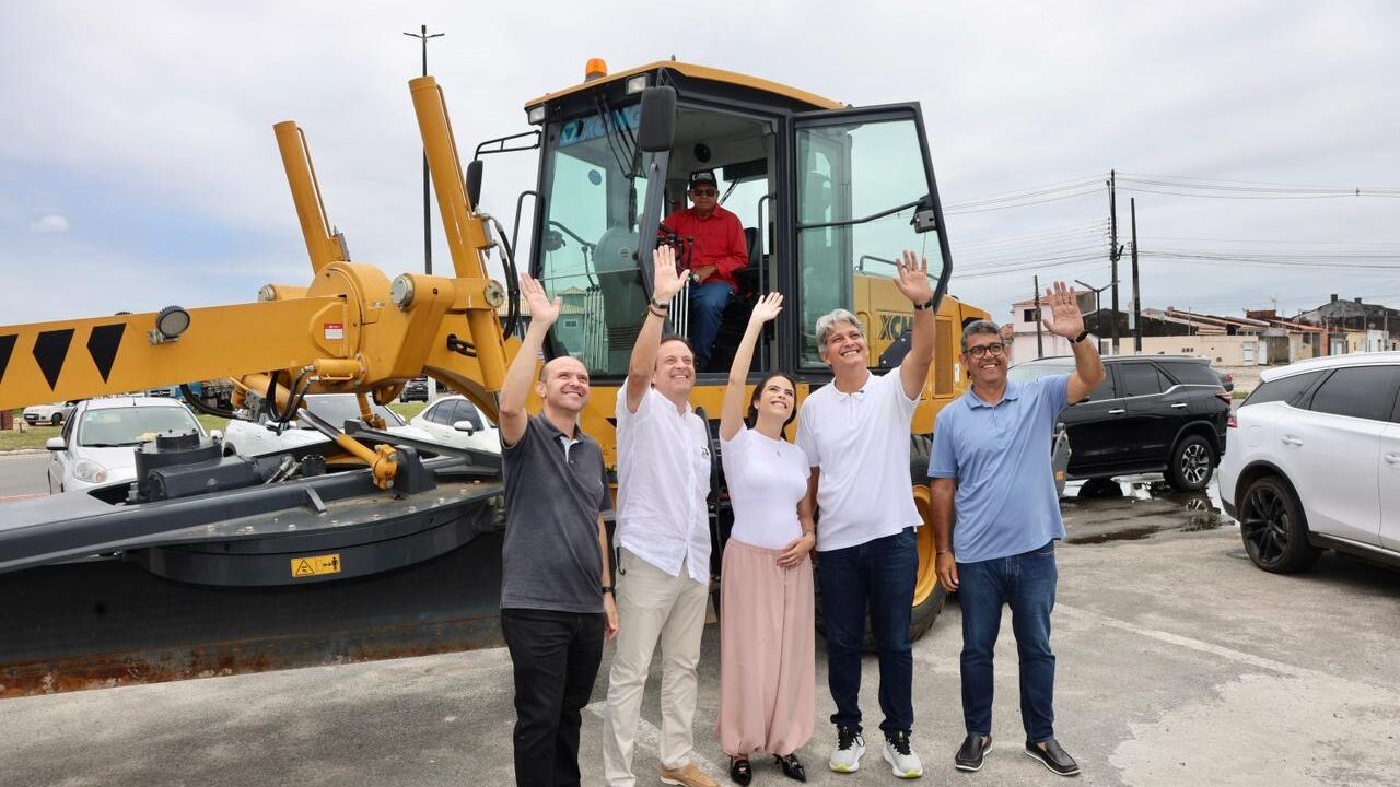 André Moura participa da entrega de patrol em Nossa Senhora do Socorro