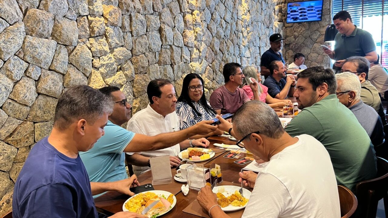 André Moura se reúne com lideranças da região Sul em Estância para discutir demandas e fortalecimento político