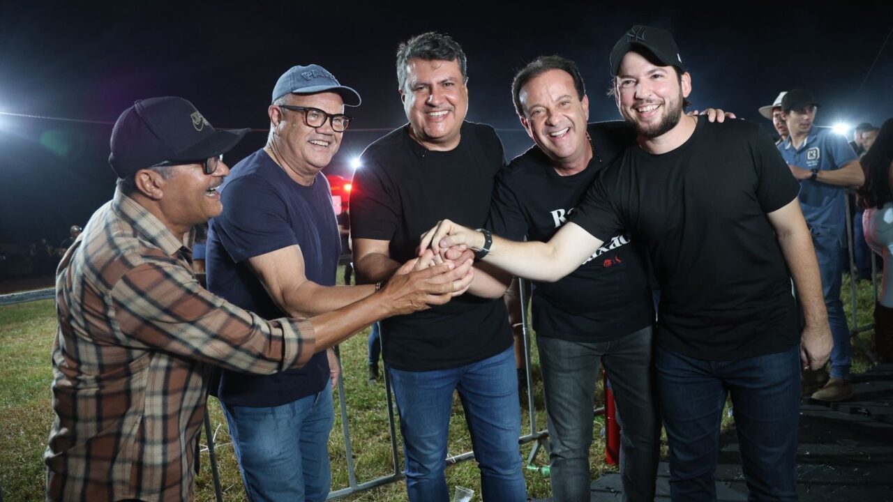 Entre ações sociais, segurança e cultura,  André Moura intensifica presença em Sergipe