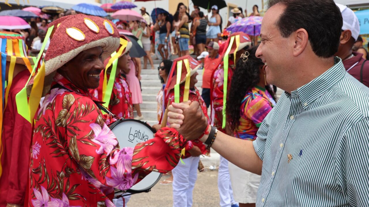 André Moura massifica presença no interior durante festas tradicionais