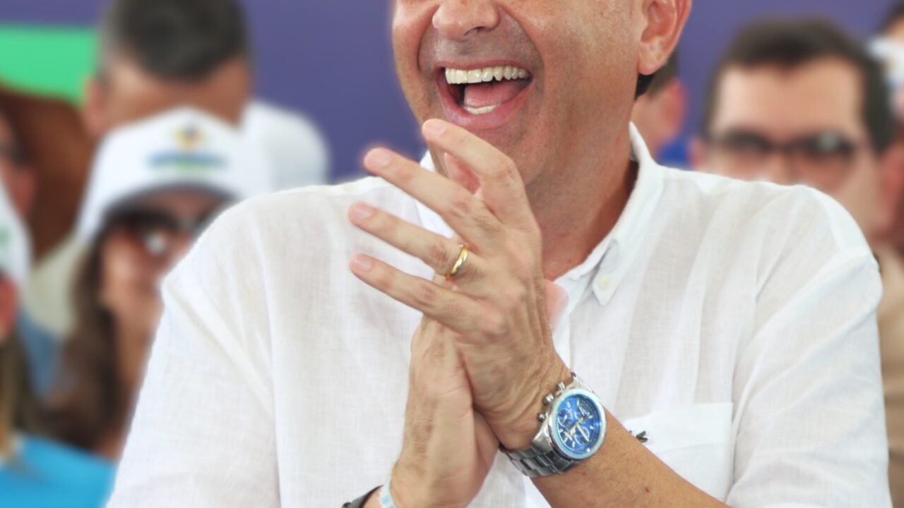 André Moura lidera pesquisa para o Senado em Sergipe