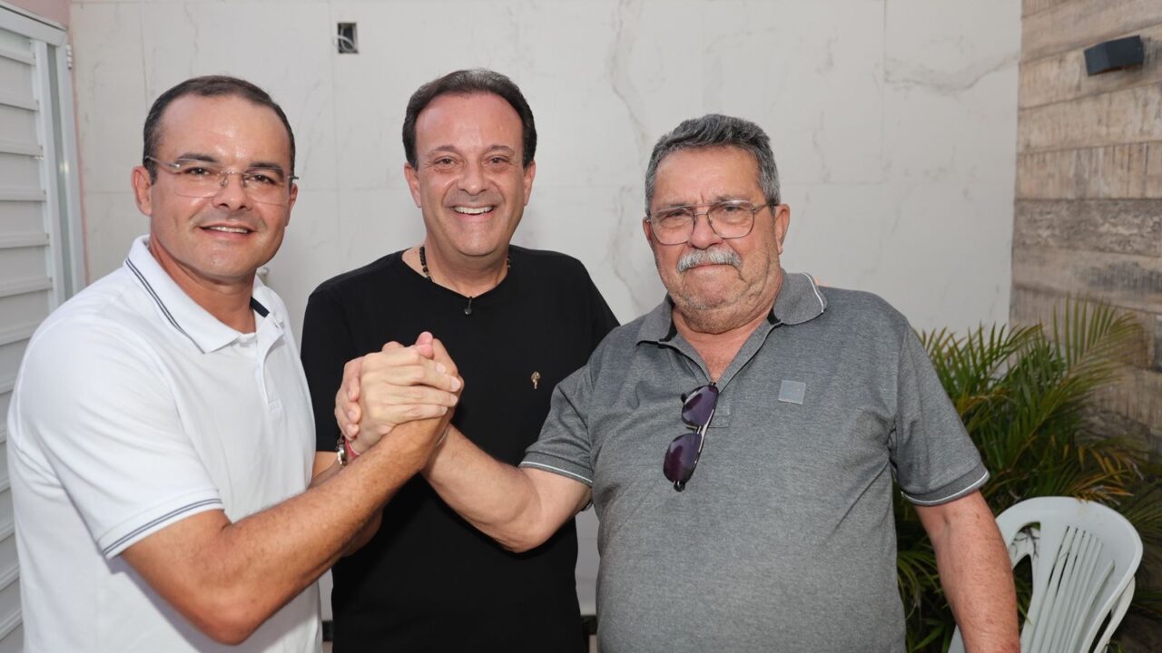 Prefeito Diogo Machado e João Bosco declaram apoio a André Moura em Carira