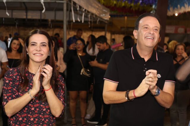 André e Lara no Forró dos Frades