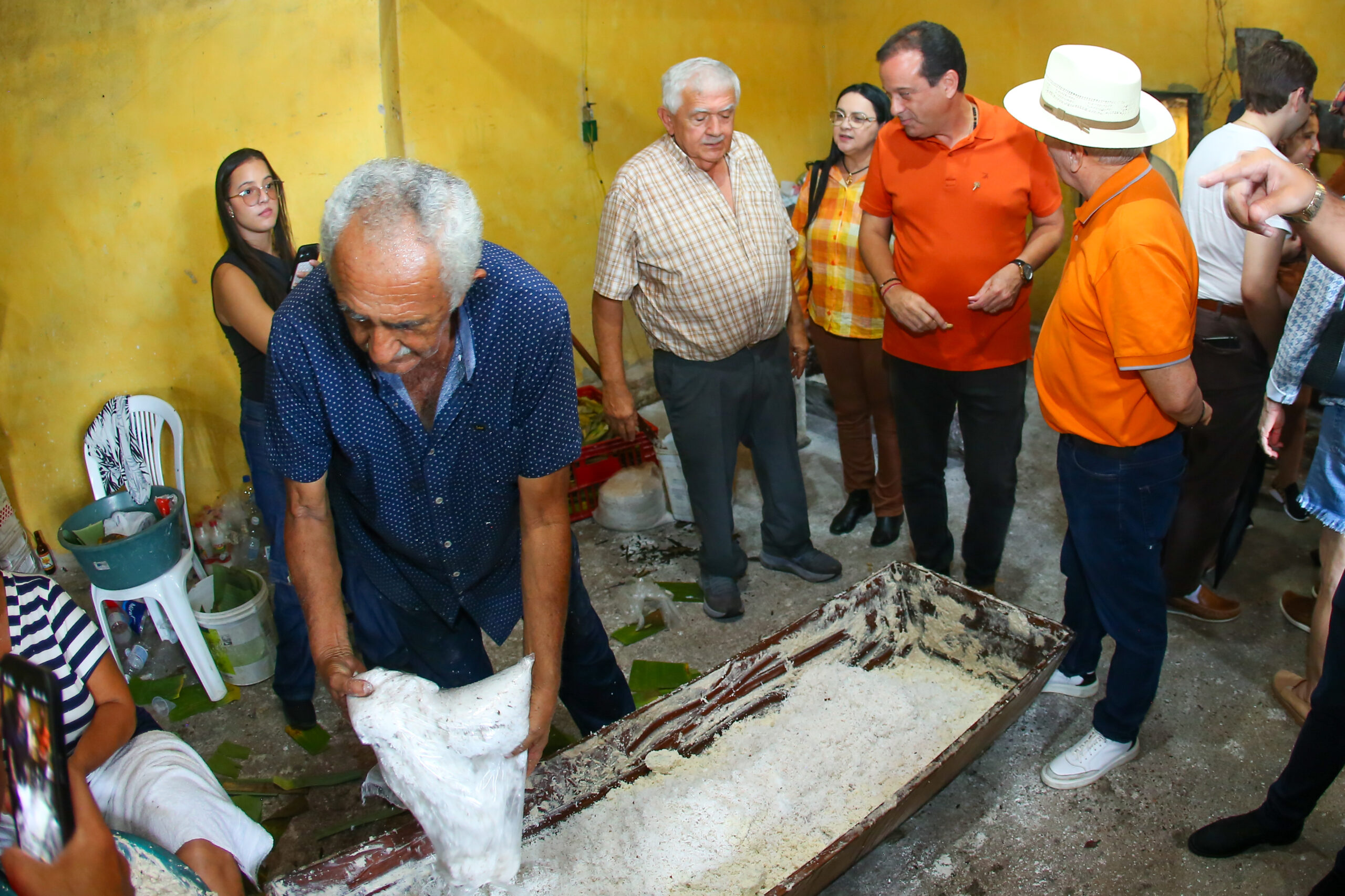 Em roteiro pelo interior, André Moura participa de tradicionais festas juninas