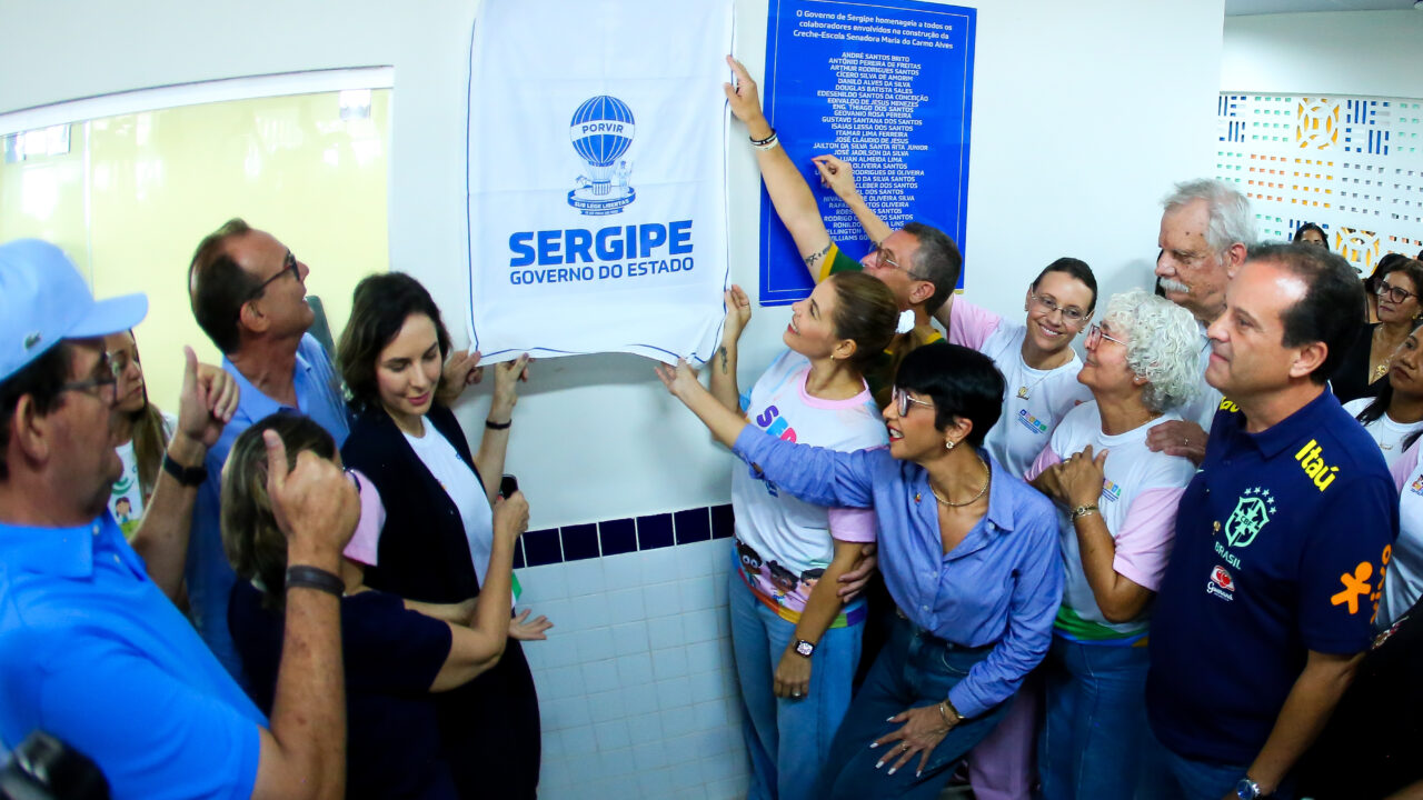 André Moura acompanha entregas que fortalecem segurança e educação em Propriá