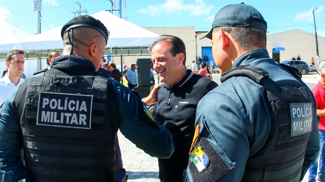 André acompanha mais uma entrega para fortalecer a segurança pública no estado
